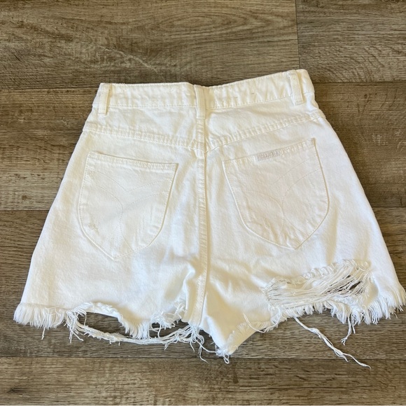 Rolla’s High Rise Duster Layla Shorts in Buttercream - Picture 6 of 10